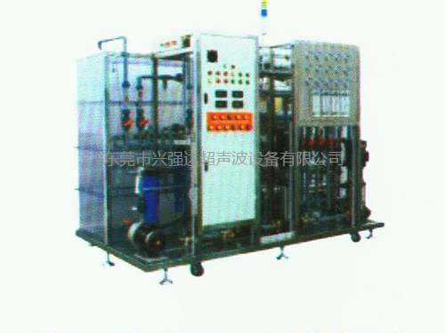 XQD-2RE100L H一体化超纯水机