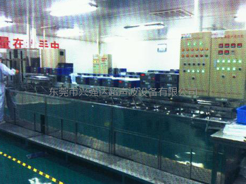 XQD-8060RT型八槽式光学玻璃超声波清洗系统